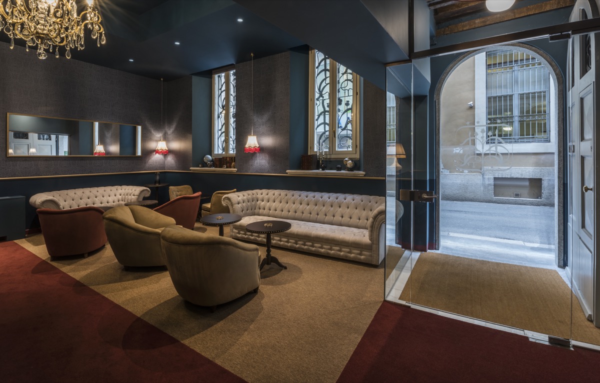 <strong>CLERICI BOUTIQUE HOTEL – COMMON AREA<span><b>view larger</b></span></strong><i>→</i>